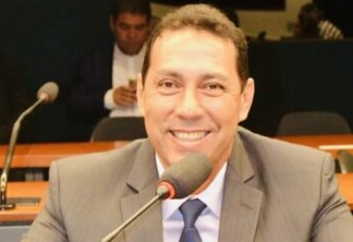 Faltando pouco para ser votado pedido de cassação, prefeito de Lucena pode renunciar ao mandato