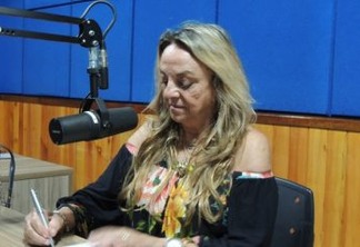 Dra. Paula confirma que vai disputar eleição para prefeitura de São José de Piranhas