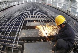 Nos cinco primeiros meses do ano produção siderúrgica recua 1,5%
