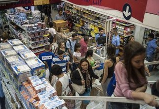 Comércio varejista brasileiro cresce 0,1% em junho