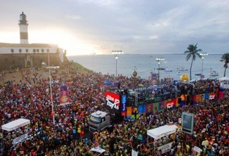 Prefeito anuncia cancelamento do carnaval de Salvador em 2021: "condicionada a existência de uma vacina"