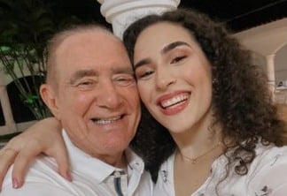 Renato Aragão, o eterno "Didi", recebe homenagem da filha em seu aniversário de 86 anos