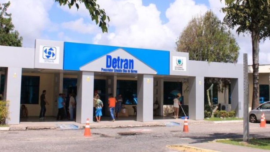 Detran-PB alerta 41 mil motoristas em situação irregular sobre prazo do Exame Toxicológico