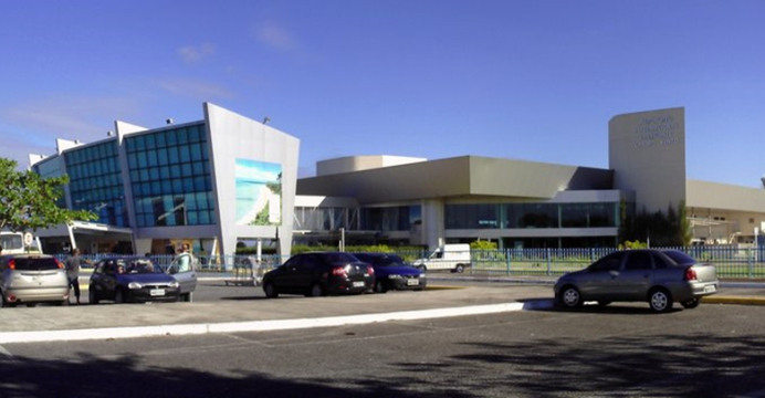 aeroporto castro pinto